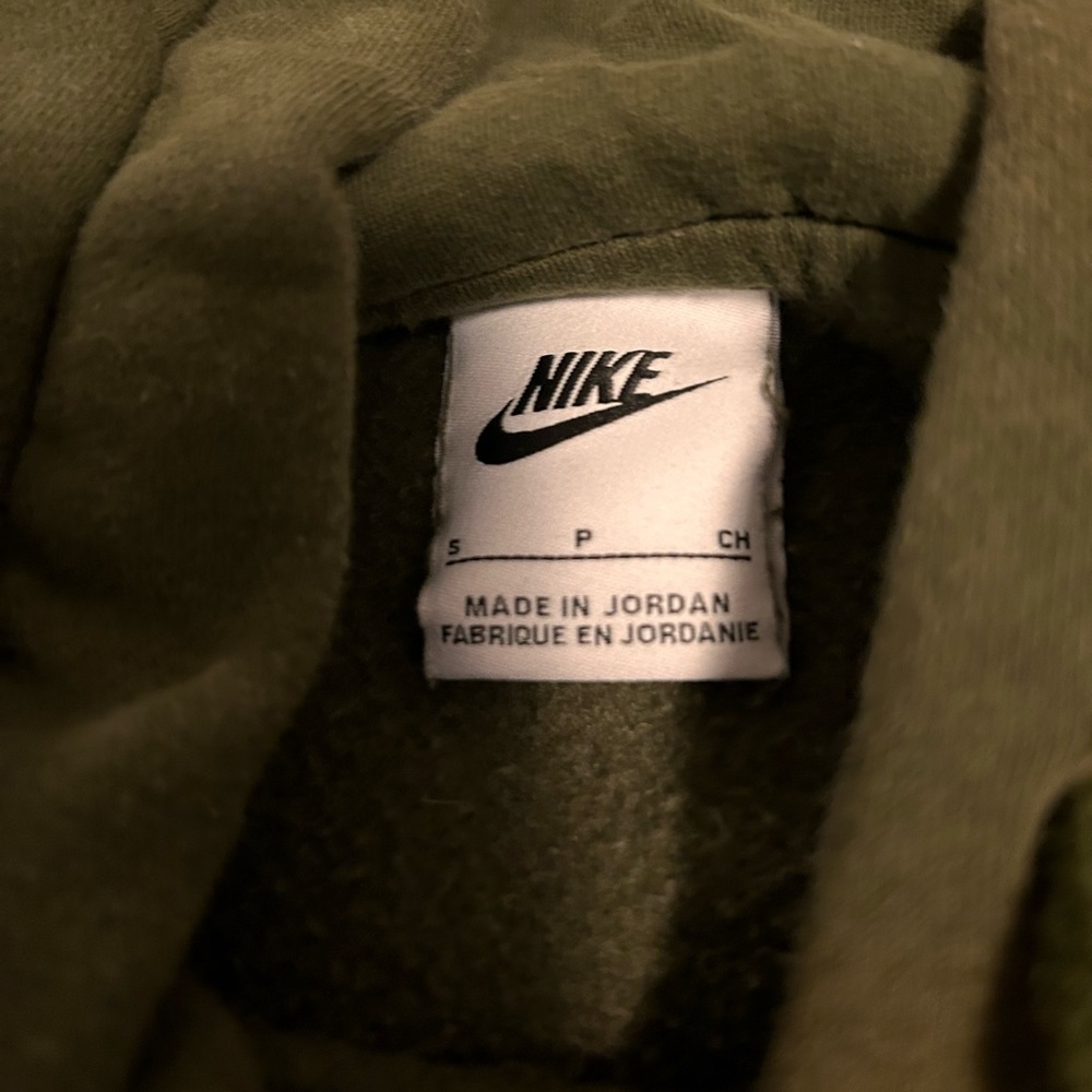 Women’s Nike Hoodie - Picture 2 of 2